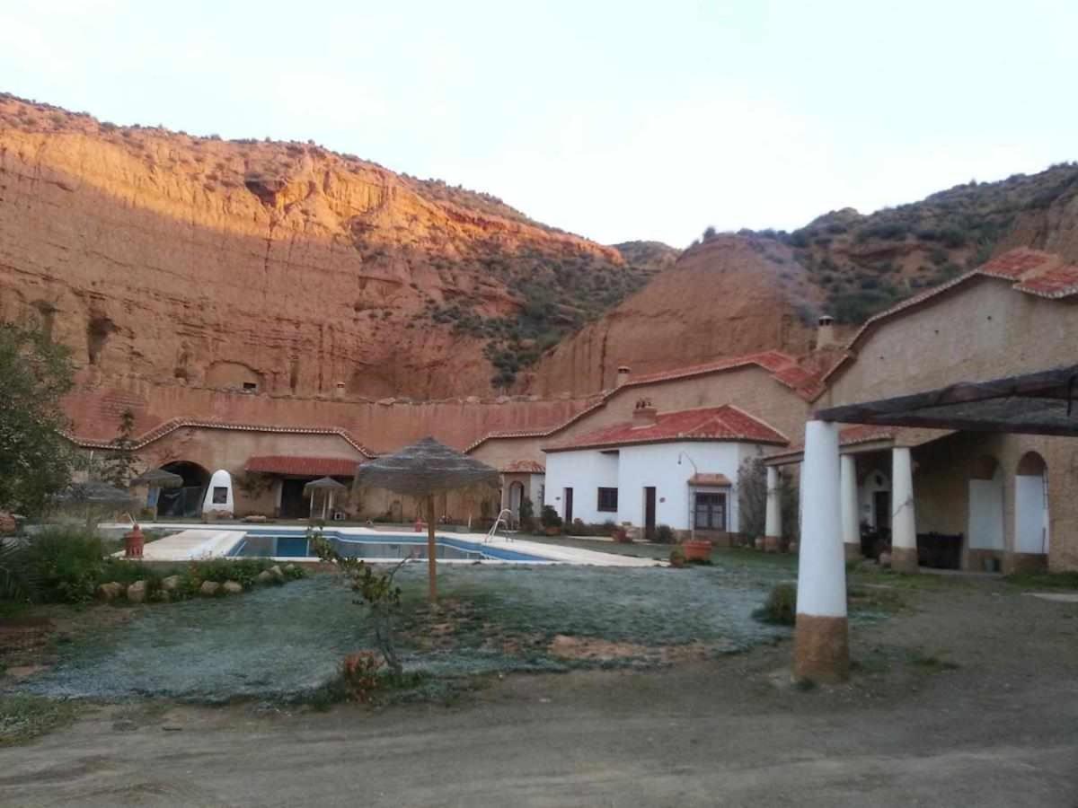 بورويينا Habitat Troglodita Almagruz المظهر الخارجي الصورة